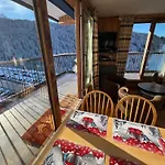 In/ski Out